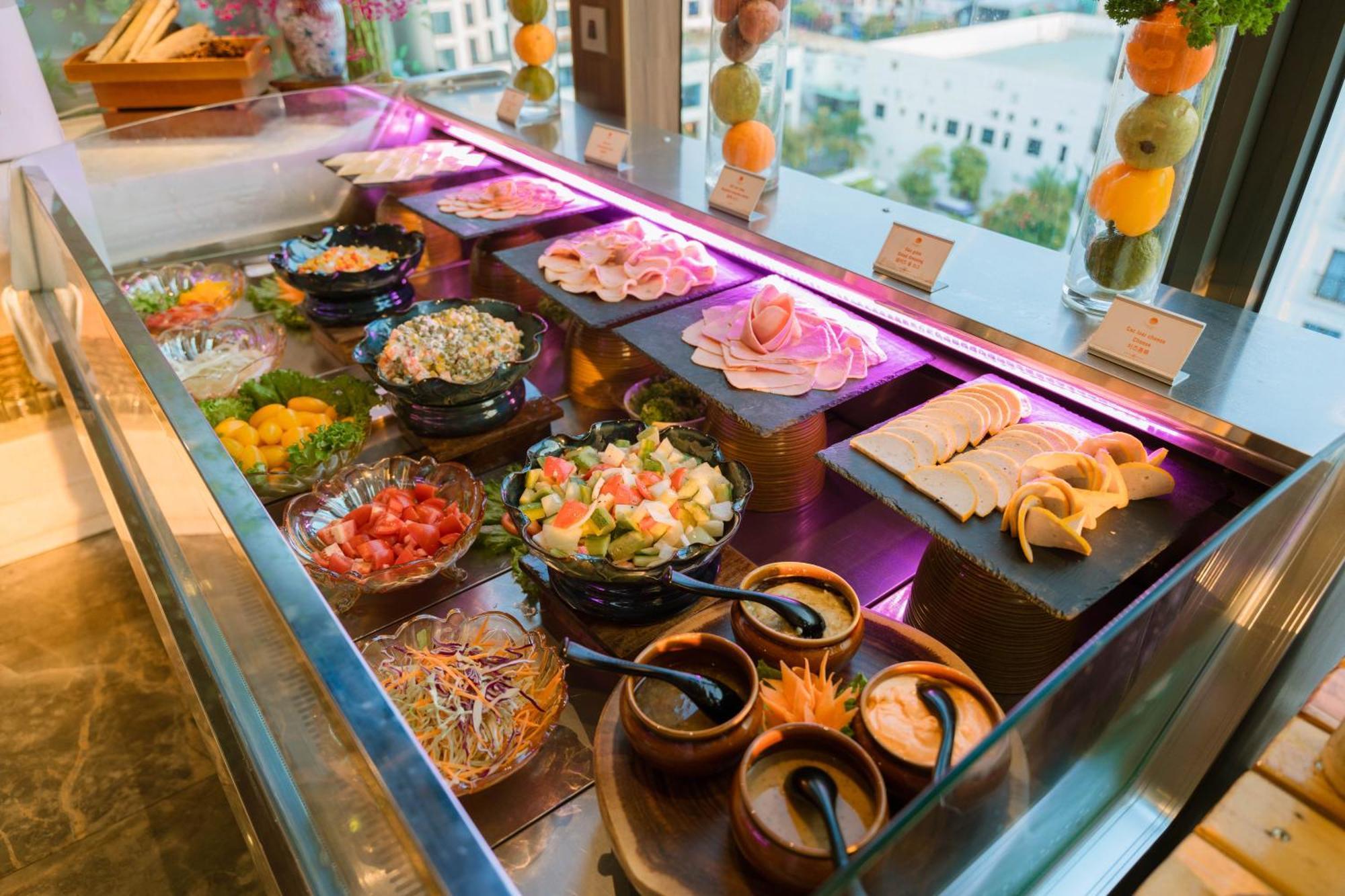 Grand Sunrise Boutique Hotel Дананг Екстер'єр фото