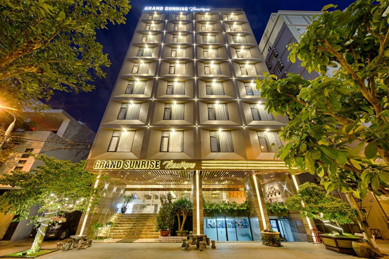 Grand Sunrise Boutique Hotel Дананг Екстер'єр фото